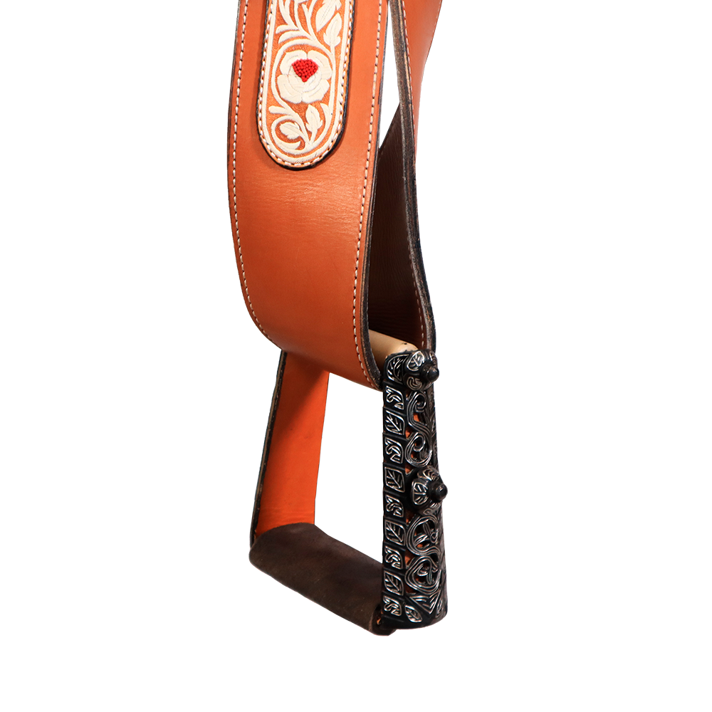 Silla para montar TM cola de pato esquineros piteados flores vino en color miel
