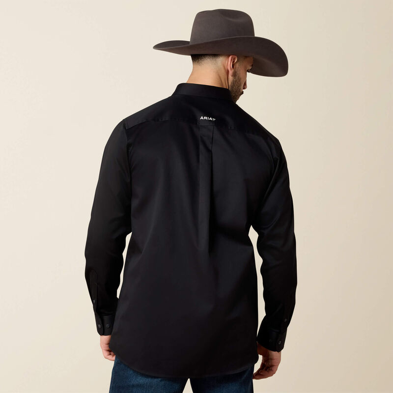 Camisa Ariat Team Logo Twill Negro Corte Fitted